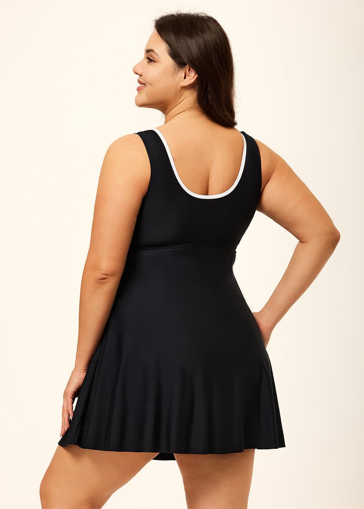 Black And White Color Block Round Neck Casual One Piece Swimdress